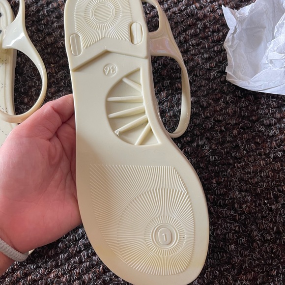 Chanel rubber sandals size 36, US 6 - Picture 2 of 3